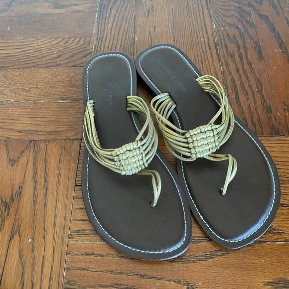 Montego Bay Club Gold Multi Strap Thong Sandals - Picture 2 of 3